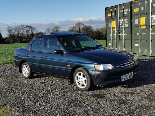 1995 Ford Escort Ghia