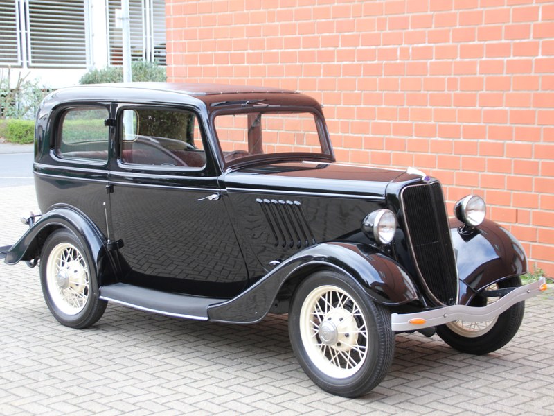 Ford Model Y Limousine RHD