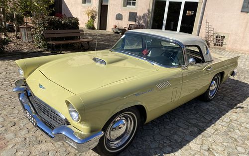 1957 Ford Thunderbird (picture 1 of 12)