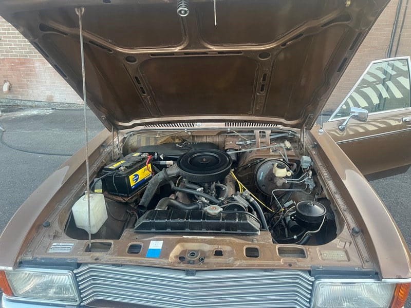 1972 Ford Granada - 7