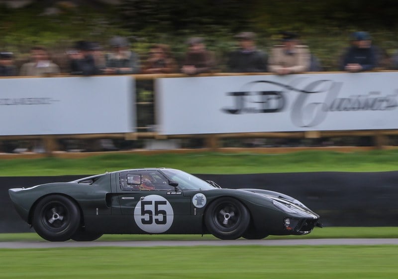1965 Ford GT40 - 7