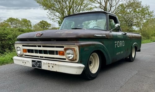 1961 Ford F-100 Pickup