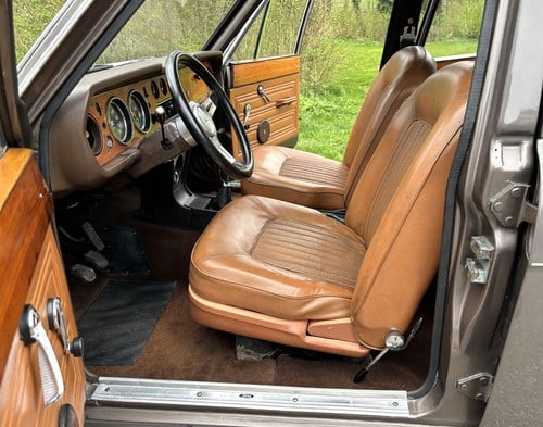 1969 Ford Cortina - 2