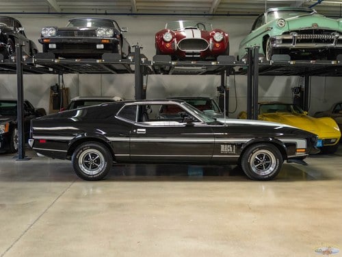 1971 Ford Mustang - 2