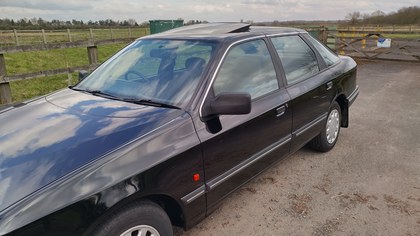 1988 Ford Granada MK3  . Under 32.000 miles