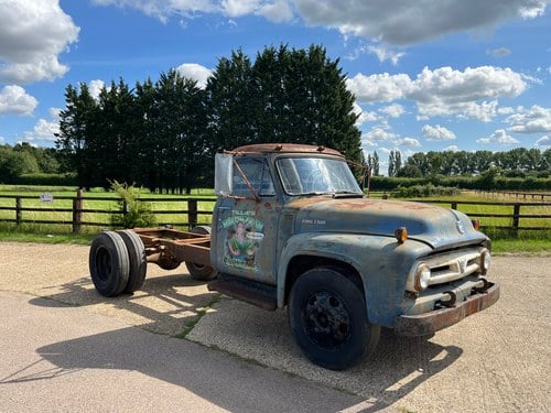 1953 Ford F-550 - 2