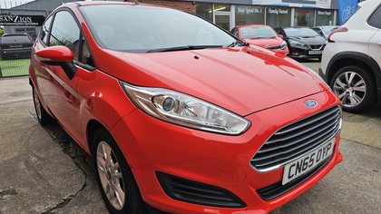FORD FIESTA 1.2 STYLE 3DR Manual RED 2015