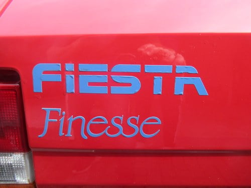 1986 Ford Fiesta - 8