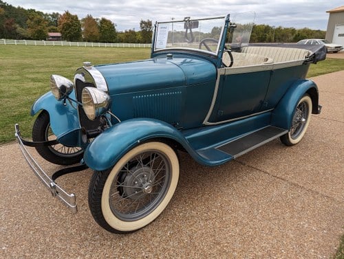 1928 Ford Model A - 3