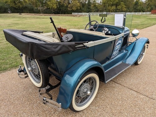 1928 Ford Model A - 9