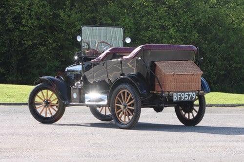 1917 Ford Model T - 2