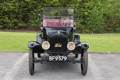 1917 Ford Model T - 2