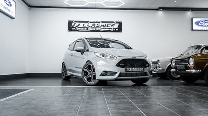 Ford Fiesta ST200 Storm Grey MkVII 2016 Only 488-Miles