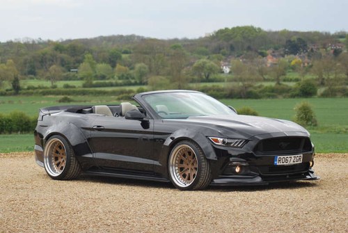 2017 Ford Mustang 5.0-Litre V8 GT Convertible Liberty Walk Vente aux enchères