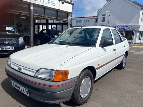1991 Ford Escort 1.4 LX Quartz 5-Door