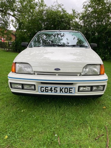 1990 Ford Fiesta XR2i Diamond White 1.6i Hot Hatch
