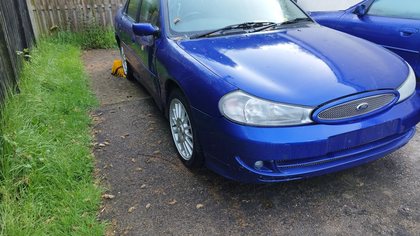 2000 Ford Mondeo ST
