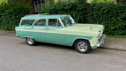 1961 Ford Zephyr Mk2 Farnham Estate