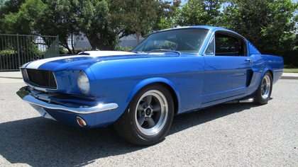 1965 FORD MUSTANG R FASTBACK