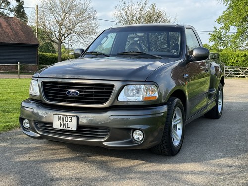 2003 Ford F150 Lightning