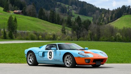 Lot 117 2006 Ford GT Heritage