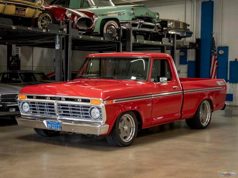 1973 Ford F100 Custom 302 V8 Pick Up