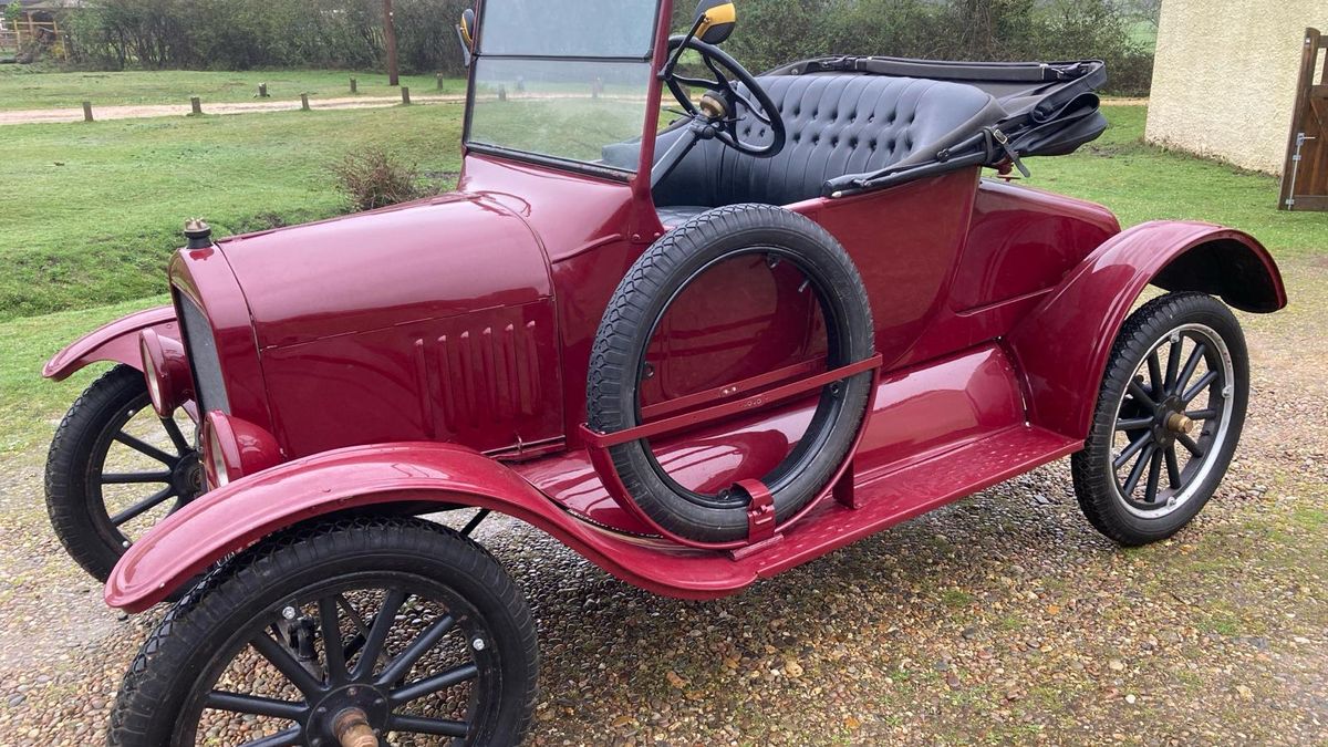 Model T Rdr 1921 Ford Model T Red Manual Left Hand Drive in ringwood UK, United ...