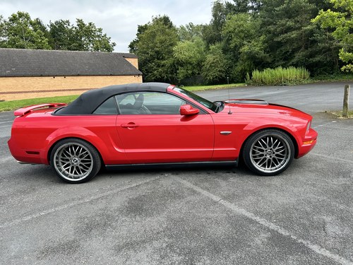 2005 Ford Mustang 5th Gen (S197 2005-14)