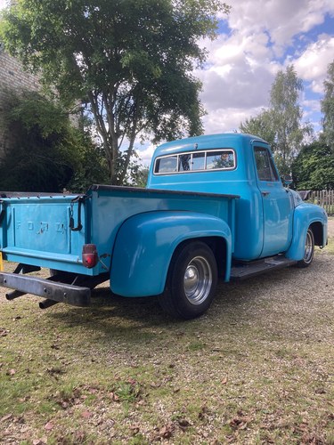 1955 Ford F-100 Pickup