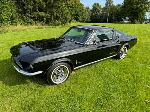 1967 Ford Mustang 1st Gen (1967) Fastback