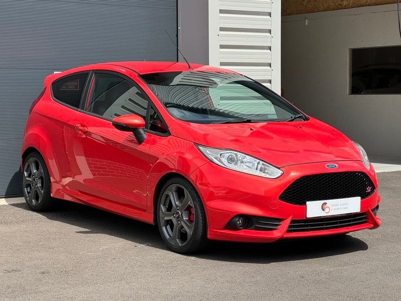 2016 Ford Fiesta ST-3 | Molten Orange | Priced to Sell!