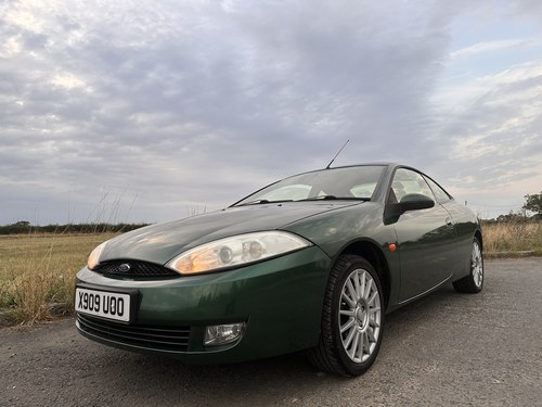 2000 Ford Cougar