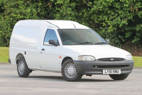 2001 FORD ESCORT 55 1.8DIESEL WHITE PANEL VAN 66394miles