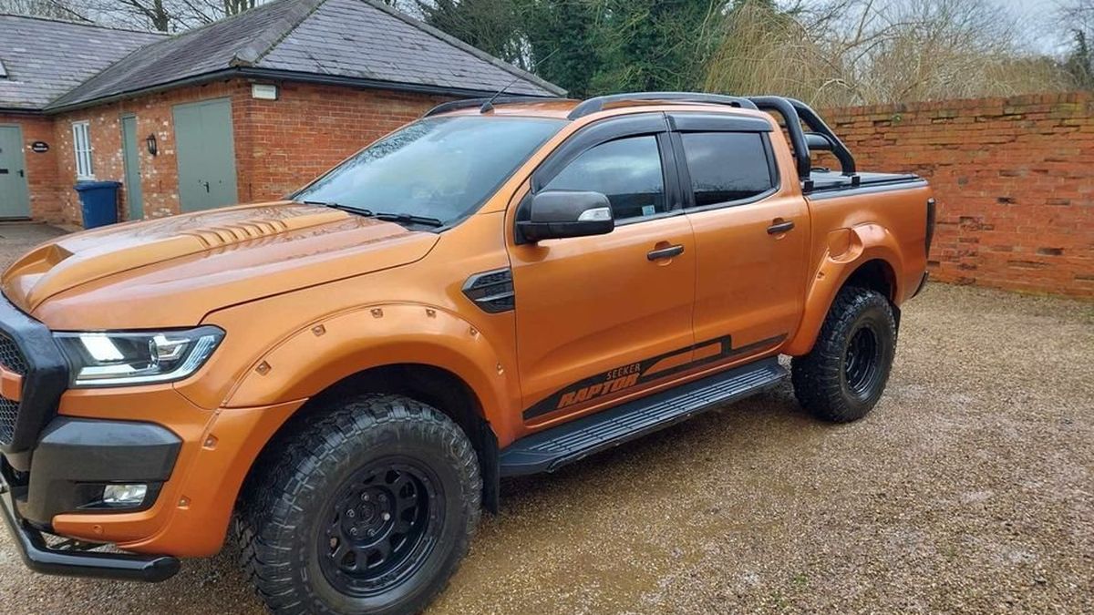 2017 Ford Ranger Orange Automatic, 6 speed Right Hand Drive in Banbury ...