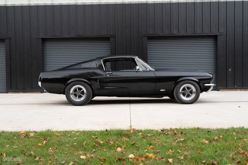 1967 GT 390 Fastback with a 428 Installed A vendre