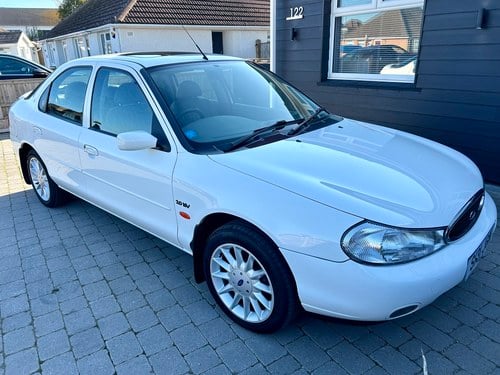 1998 Ford Mondeo 2.0i 16V Ghia X Automatic