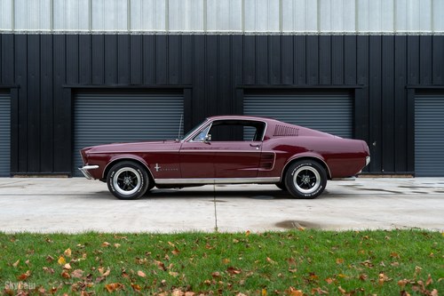 1967 Delux interior V8 Fastback in stunning condition For Sale