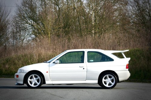 FORD Escort RS Cosworth - 1995 A vendre