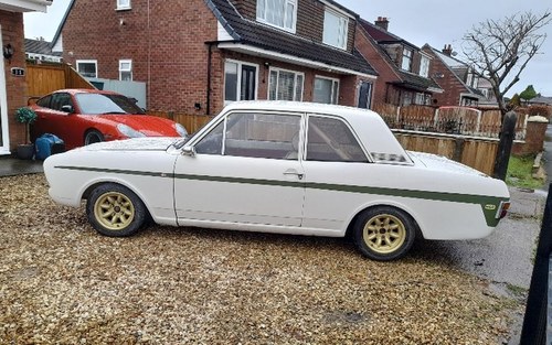 1968 FORD CORTINA RALLY CAR 1740 XFLOW OFFERS