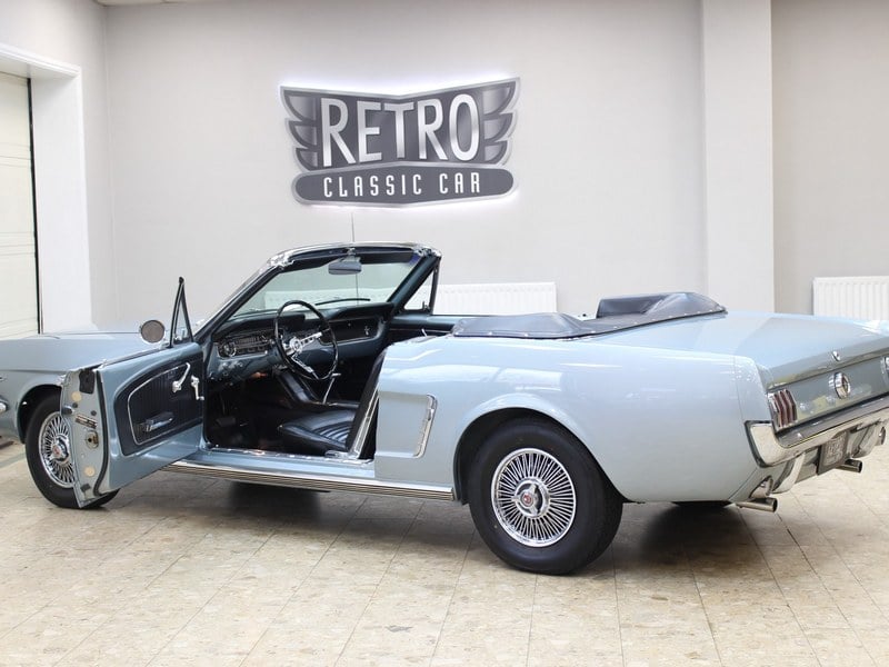 1964 1/2 Ford Mustang Convertible 260 V8 Auto-Fully Restored