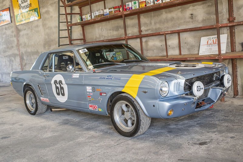 1965 Ford Mustang - 1 1965 Ford Mustang - 1