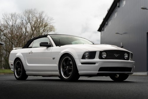 2007 FORD Mustang GT cabriolet A vendre