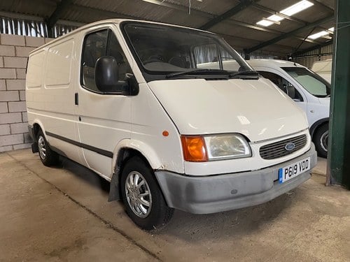 Classic 1997 Ford Transit Custom (Smiley)