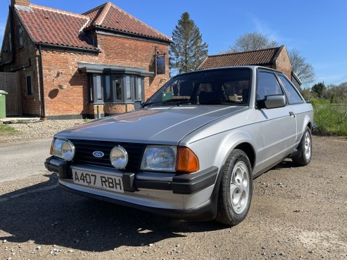 1984 ESCORT XR3i - 5 SPEED, SUPERB HISTORY PORTFOLIO Kaufen Bei