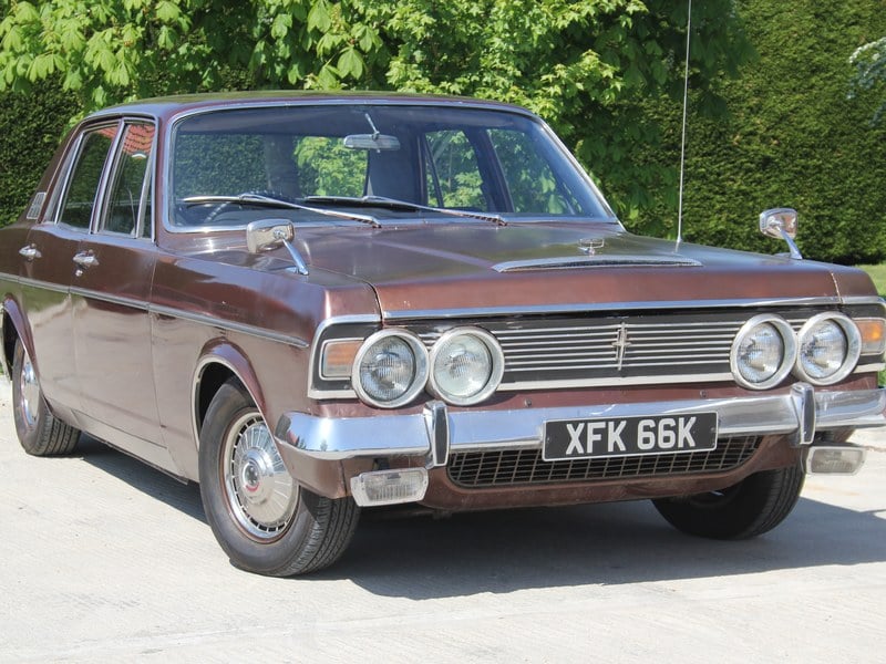 Rapid Classics: Eine Suche. Alle Oldtimer. 16 » Rapid Classics: Eine Suche. Alle Oldtimer. Ford Zodiac MK4 3.0 V6 Manual