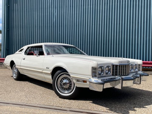 1976 Ford Thunderbird