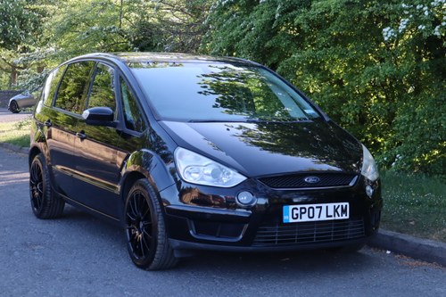 2007 FORD S-MAX 2.5T Titanium 5dr Turbo 220BHP 7 Seats + ULE In vendita