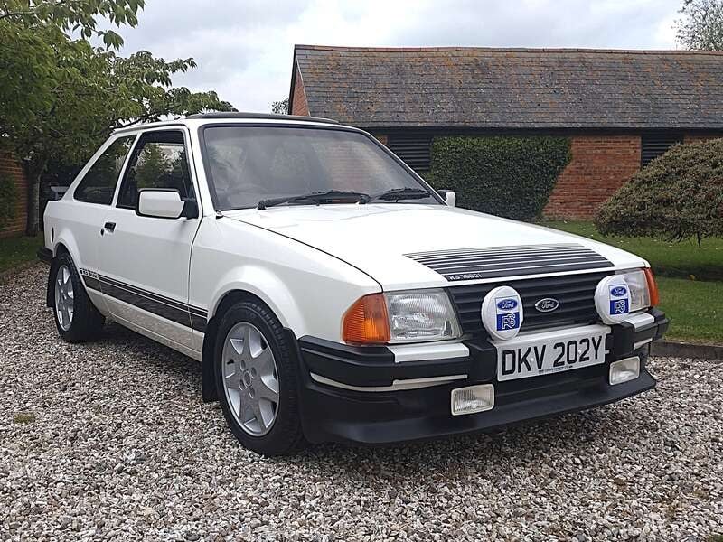 Rapid Classics: Eine Suche. Alle Oldtimer. 20 » Rapid Classics: Eine Suche. Alle Oldtimer. 1983 Ford Escort RS1600i