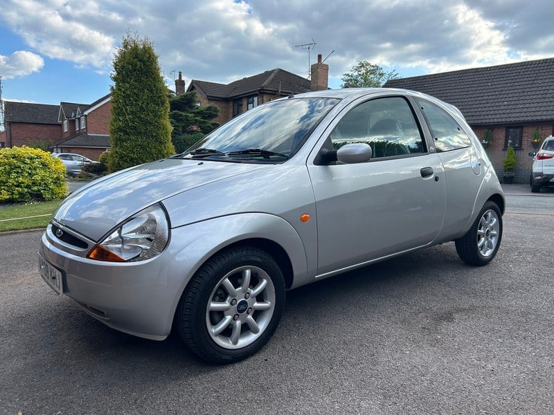 Rapid Classics: Eine Suche. Alle Oldtimer. 11 » Rapid Classics: Eine Suche. Alle Oldtimer. 2008 Ford Ka