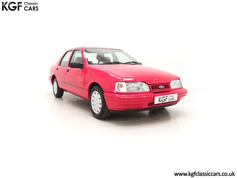 Rapid Classics: Eine Suche. Alle Oldtimer. 18 » Rapid Classics: Eine Suche. Alle Oldtimer. A Very Late Ford Sierra Sapphire 1.8i LX with 24,851 Miles